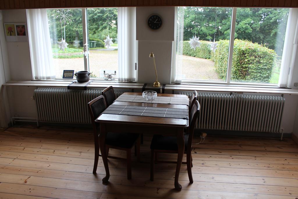 Sir Gamle Skole Holstebro Apartment Exterior photo